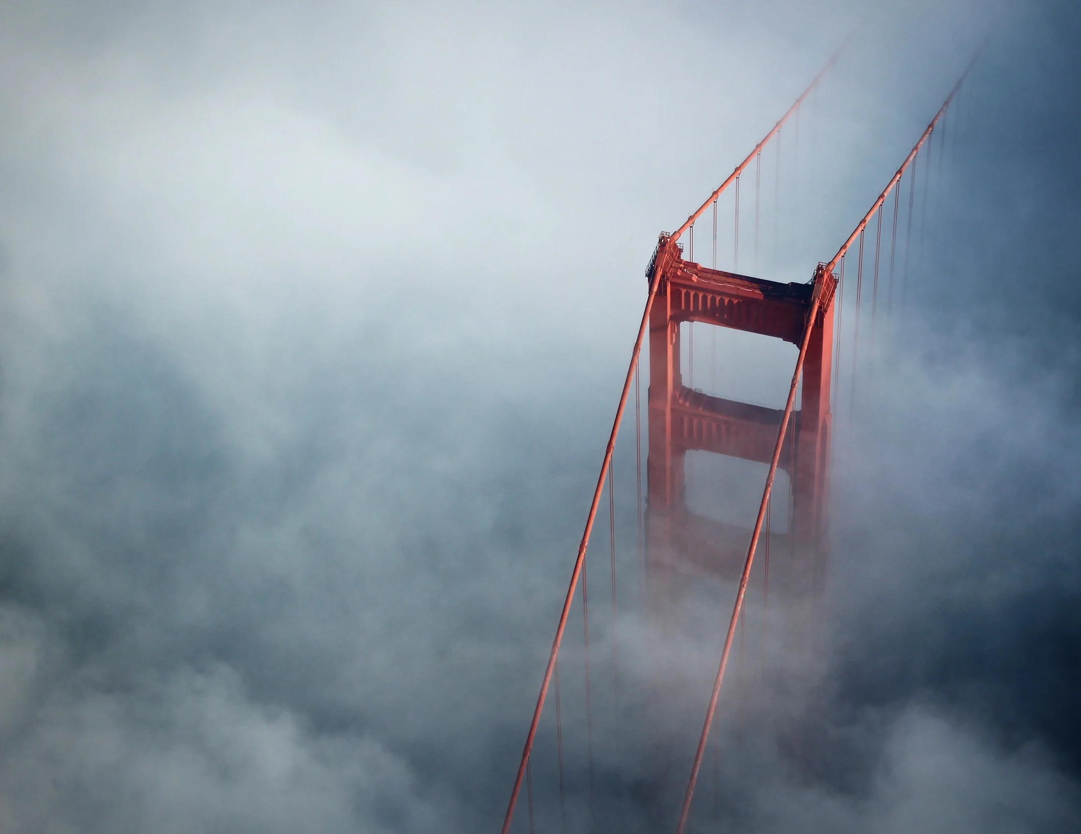 incito-GG-bridge Golden Gate Bridge tower in fog