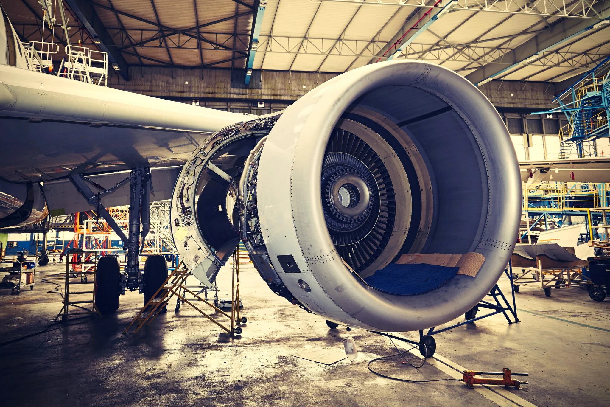 Plane engine